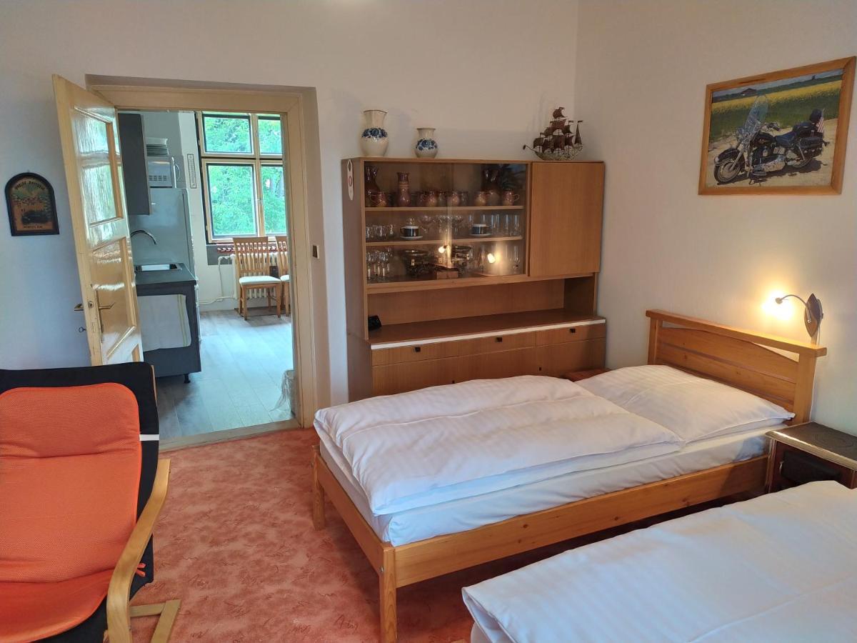 Pension 21 Praha Bagian luar foto