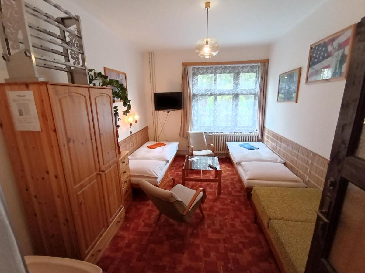 Pension 21 Praha Bagian luar foto